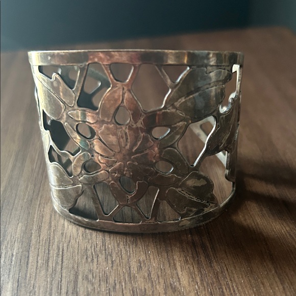 Silver Floral Cutout Cuff Bracelet - Picture 5 of 11
